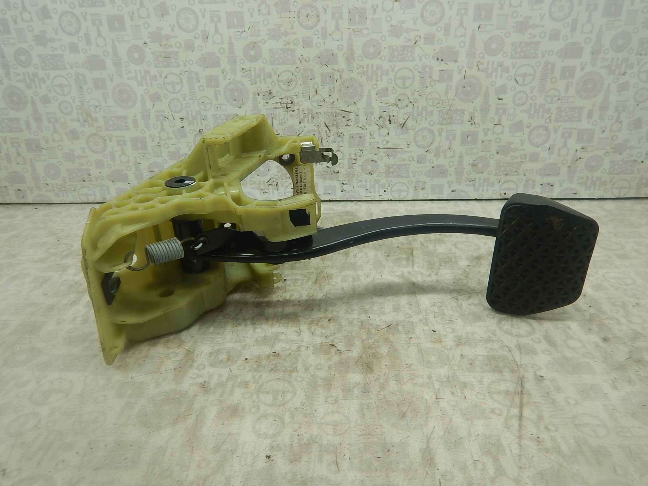 Педаль тормоза BMW 5-Series (E60/E61) (2003-2010)